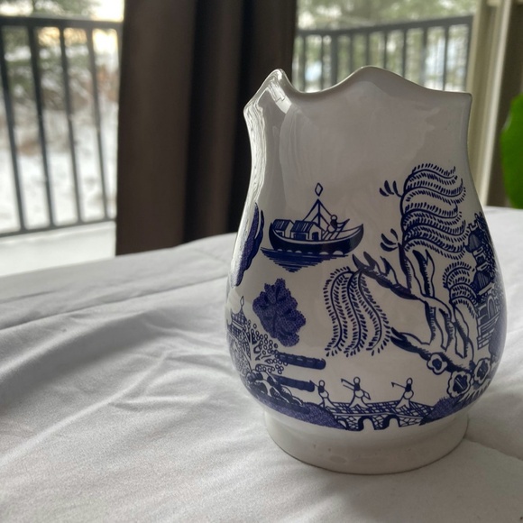 Blue Willow Japanese Ceramic Pitcher, Floral Creamer, White China, England - Picture 5 of 7